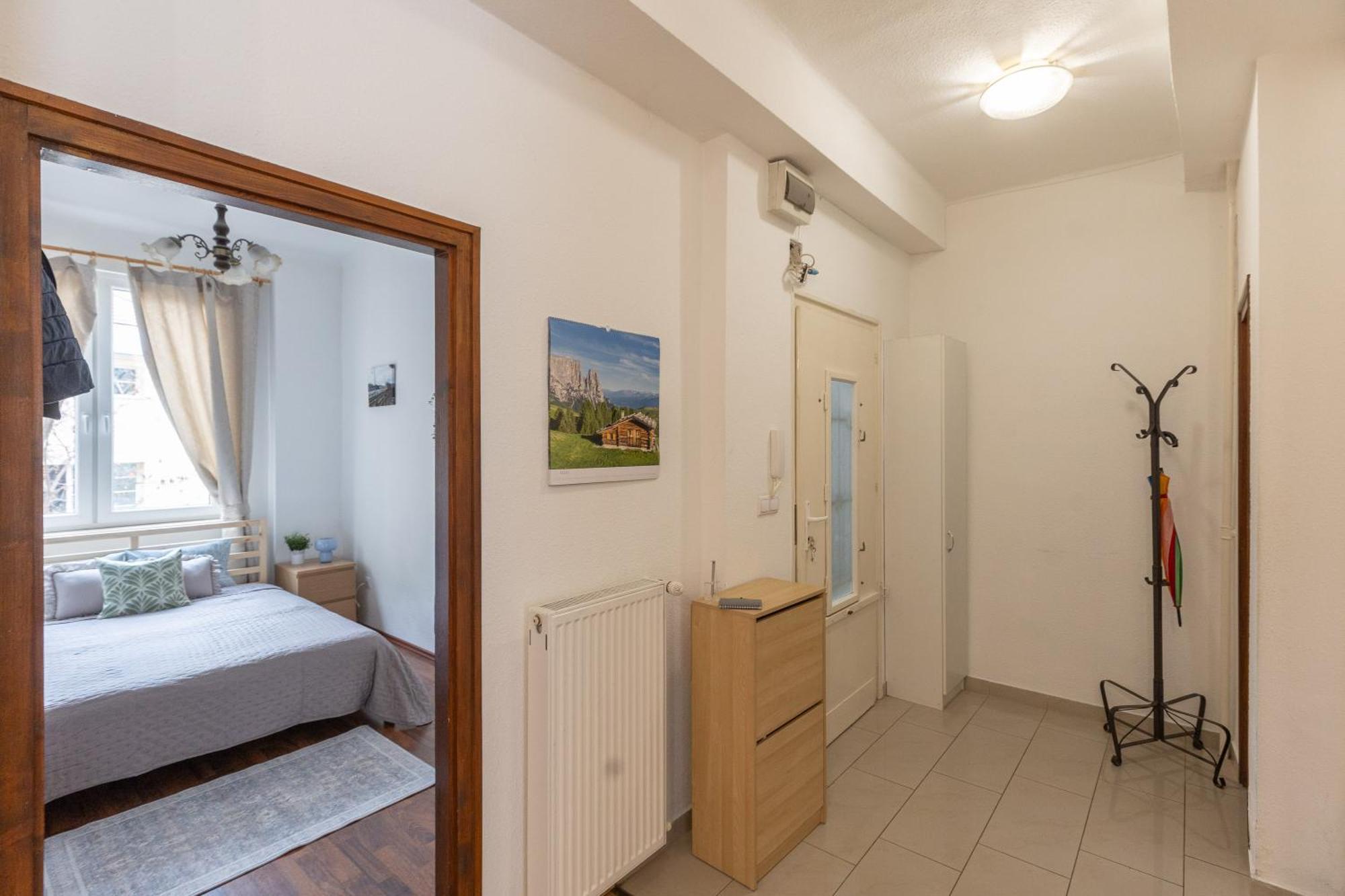 Riverside Balcony Apartment With View To Danube Budapest Esterno foto